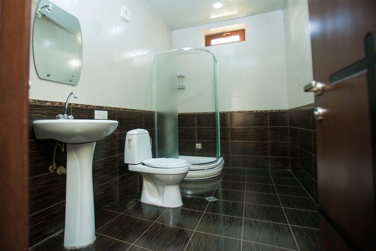 Hotel 4You Tbilisi Bagian luar foto